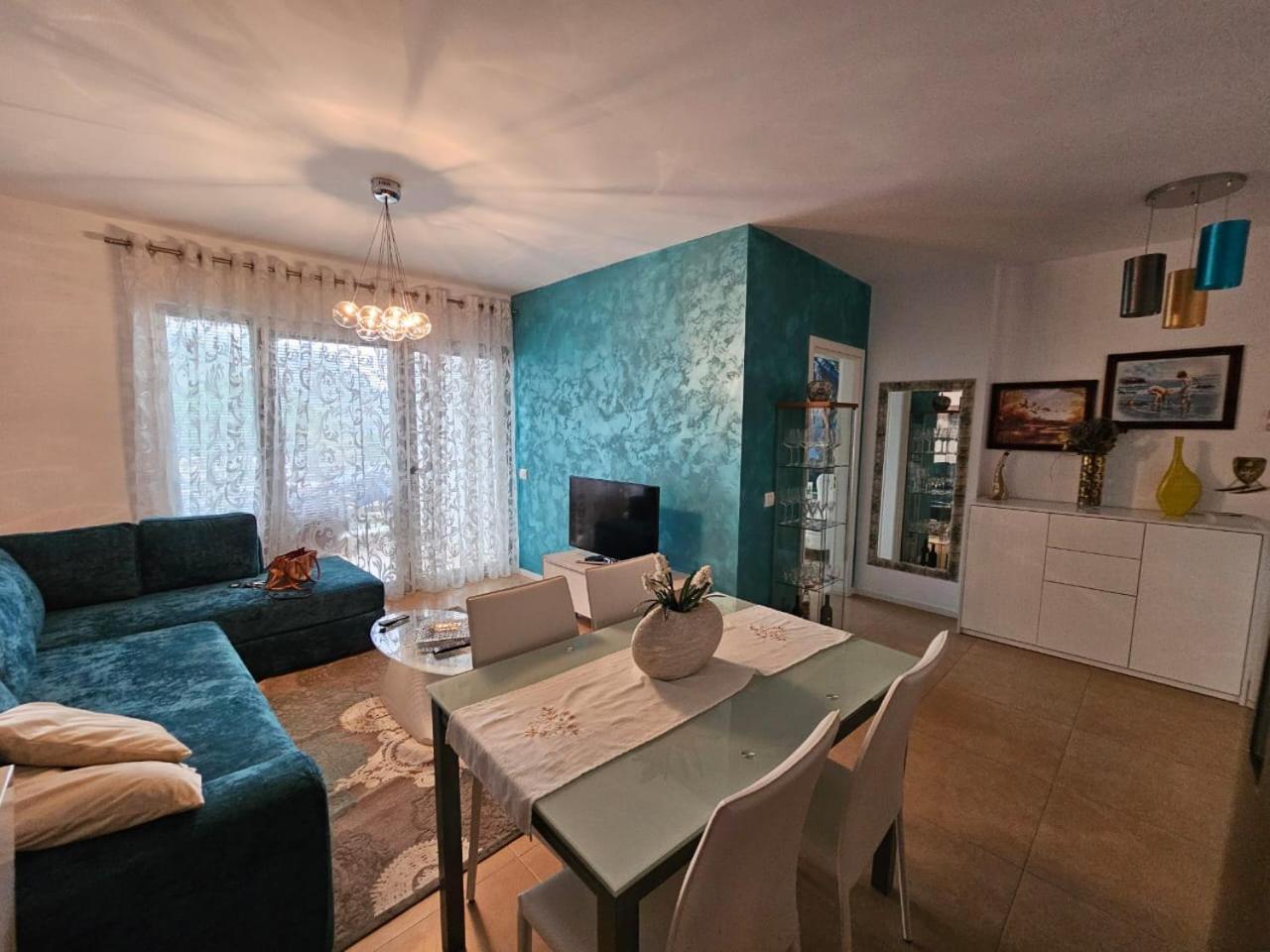 Sea&Sun&Sand Cosy Apartment In Durres Ngoại thất bức ảnh